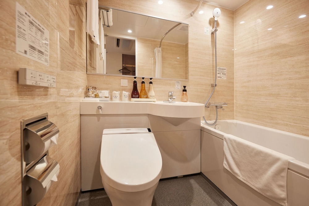 【オープン記念】アニバーサリープラン アニバーサルツイン バスルーム0 | ワイズイン那覇小禄駅前