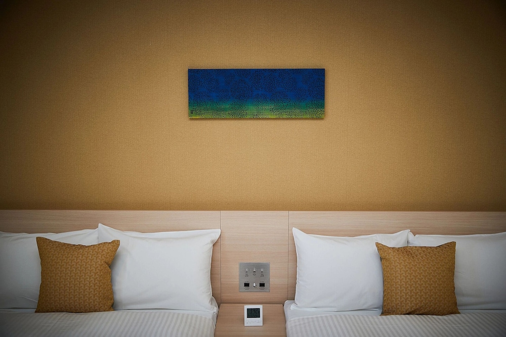 【オープン記念】アニバーサリープラン アニバーサルツイン 客室6 | ワイズイン那覇小禄駅前