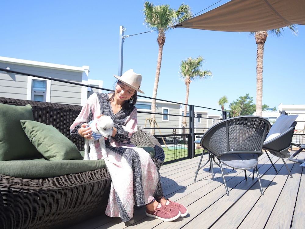 グランピング トレーラーハウス(ペットフレンドリー) 禁煙 客室5 | 吹上浜フィールドホテル