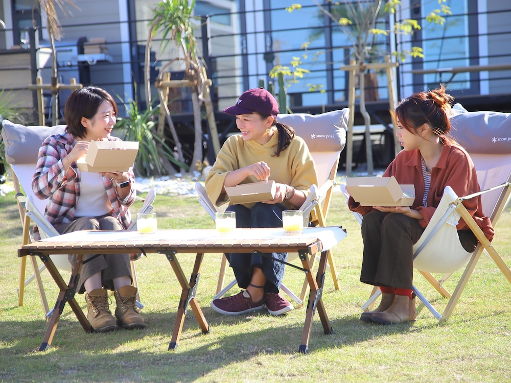 グランピング トレーラーハウス 禁煙 テラス / パティオ1 | 吹上浜フィールドホテル