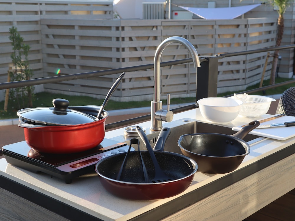 グランピング トレーラーハウス 禁煙 専用キッチン0 | 吹上浜フィールドホテル