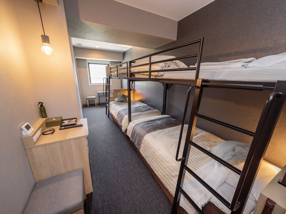 ファミリー ルーム 客室2 | スーパーホテル Premier 金沢駅東口