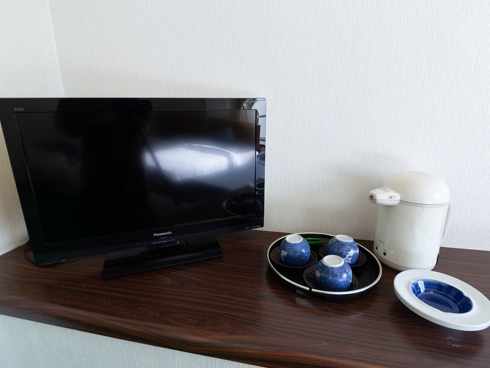 トリプルルーム 喫煙可 客室1 | Tabist ビジネスホテルちとせ 柏崎