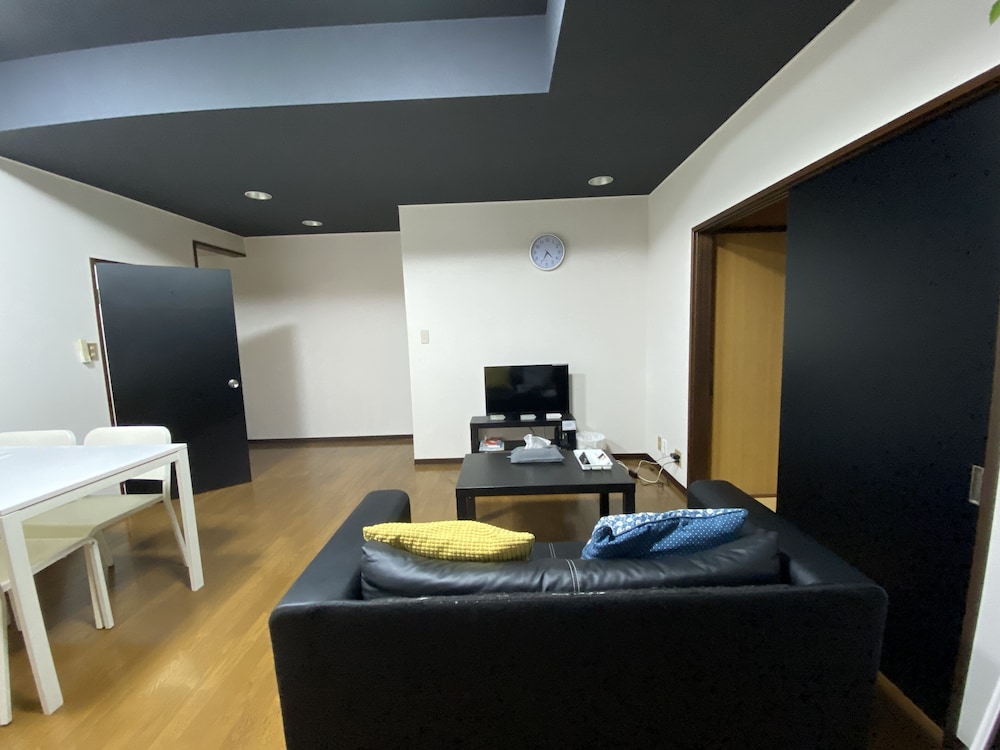 アパートメント (405) 客室4 | NOMAD松戸宿 テイクファイブ