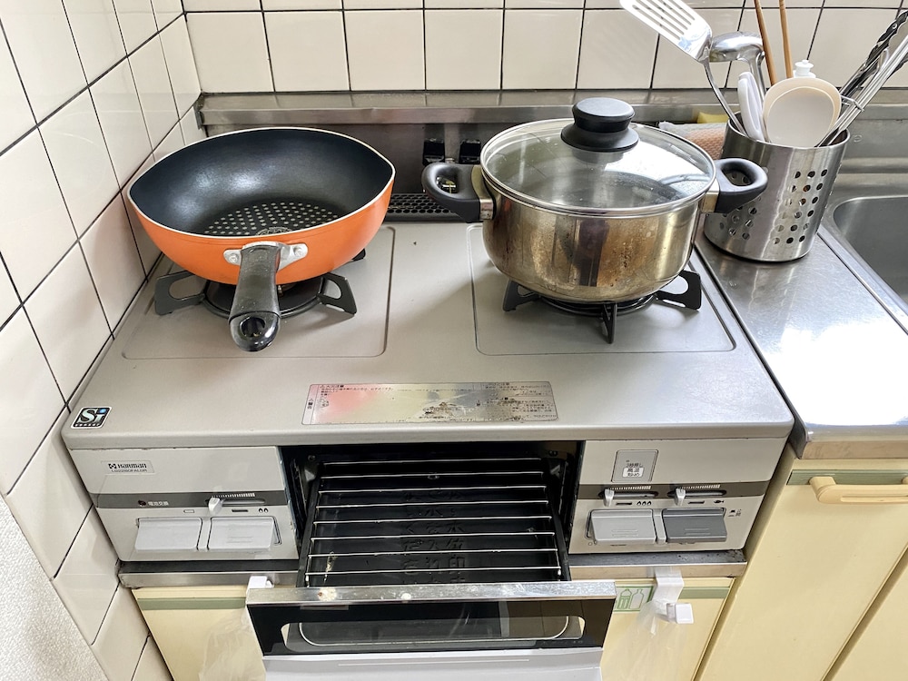 アパートメント (301) 専用キッチン1 | NOMAD松戸宿 テイクファイブ