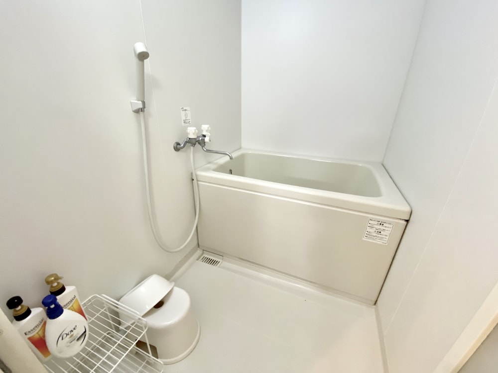 アパートメント (402) バスルーム2 | NOMAD松戸宿 テイクファイブ