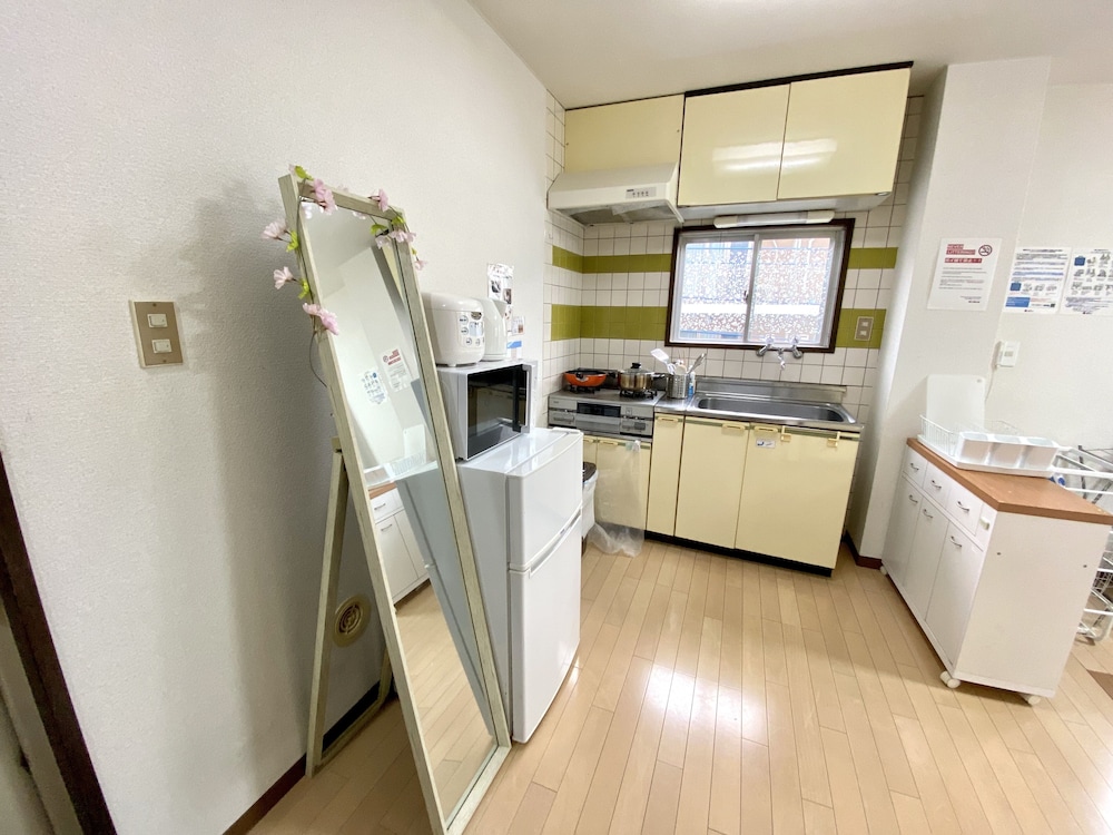 アパートメント (301) 専用キッチン5 | NOMAD松戸宿 テイクファイブ