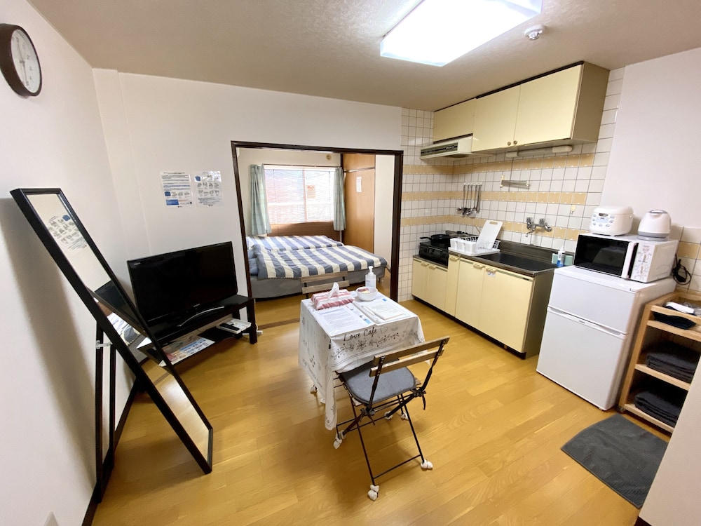 アパートメント (305) | NOMAD松戸宿 テイクファイブ