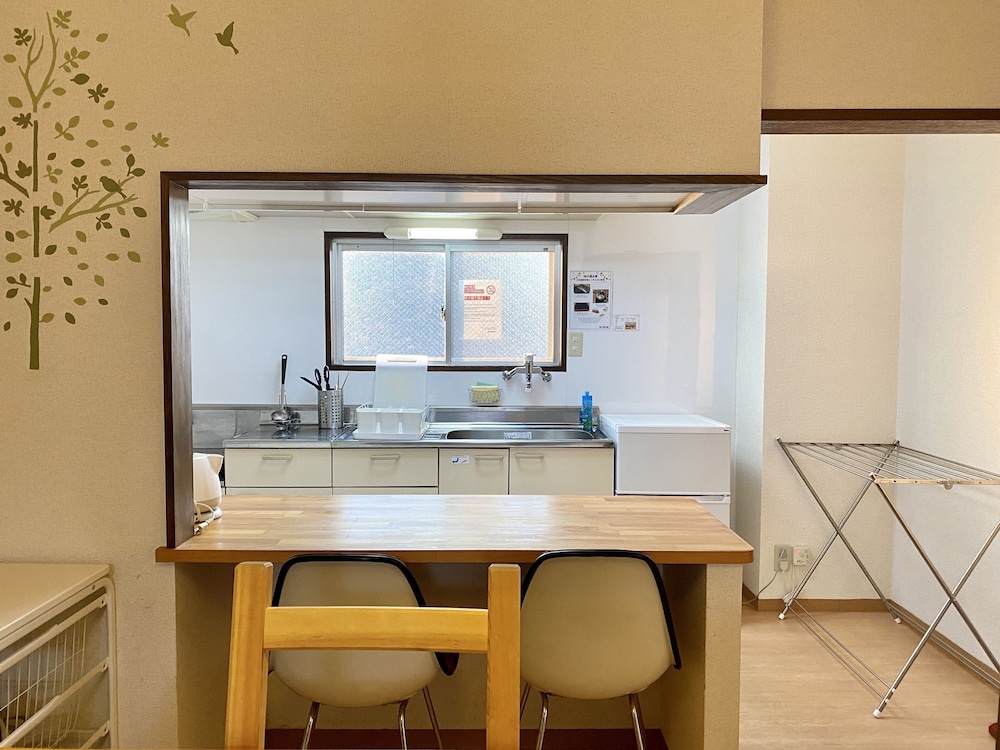 アパートメント (201) 専用キッチン3 | NOMAD松戸宿 テイクファイブ