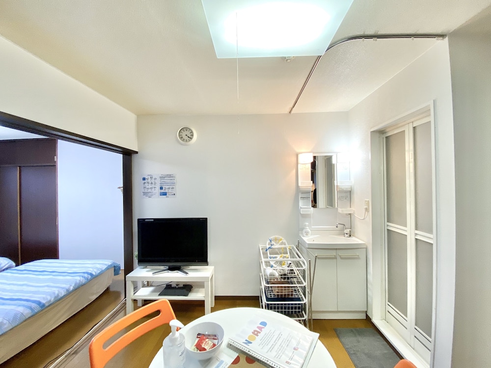 アパートメント (402) 客室1 | NOMAD松戸宿 テイクファイブ