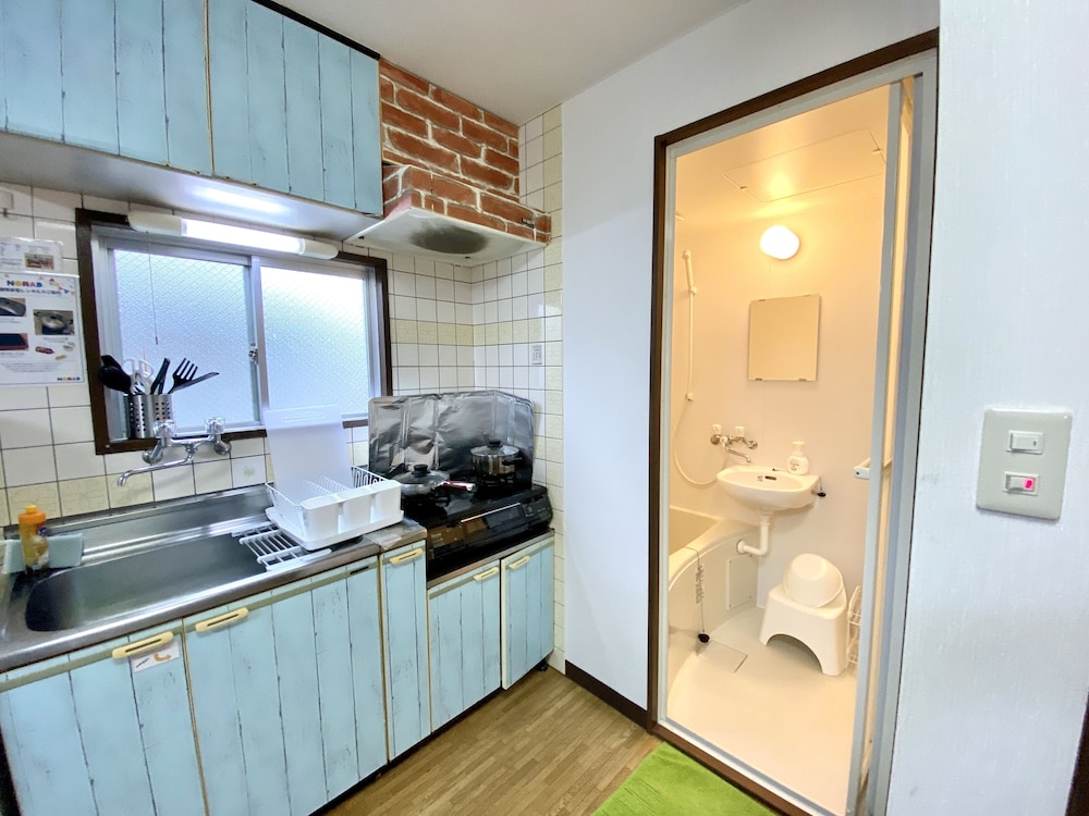 アパートメント (306) 専用キッチン2 | NOMAD松戸宿 テイクファイブ