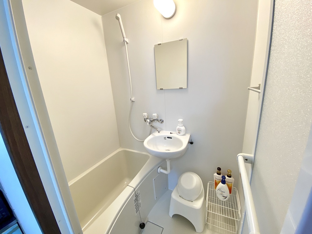 アパートメント (306) バスルーム1 | NOMAD松戸宿 テイクファイブ