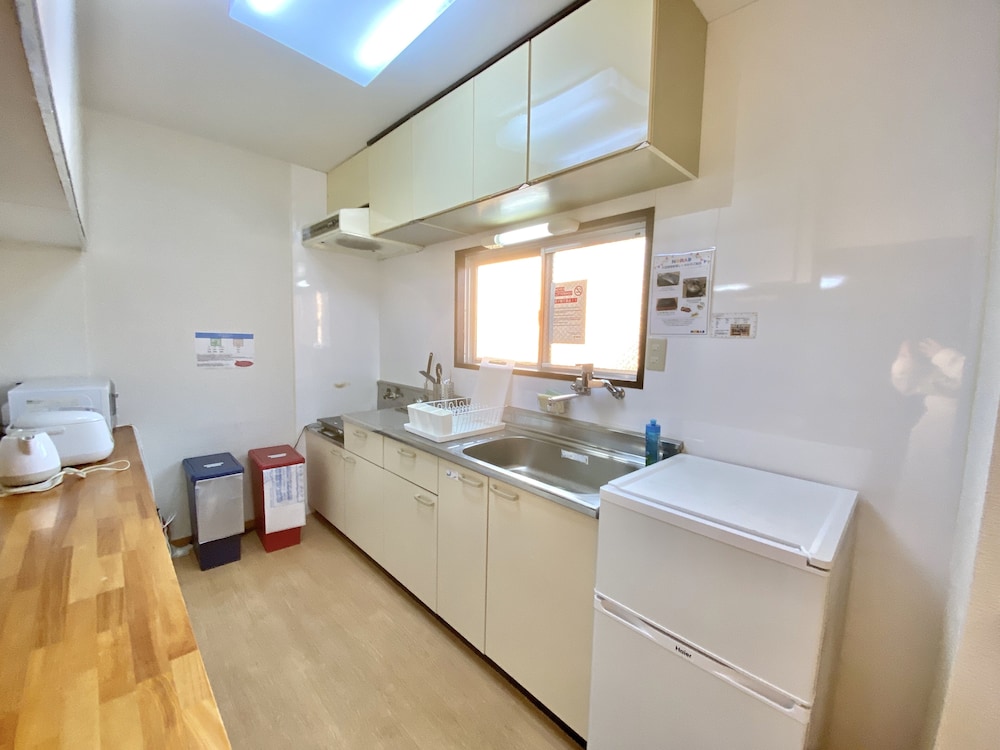 アパートメント (201) 専用キッチン1 | NOMAD松戸宿 テイクファイブ