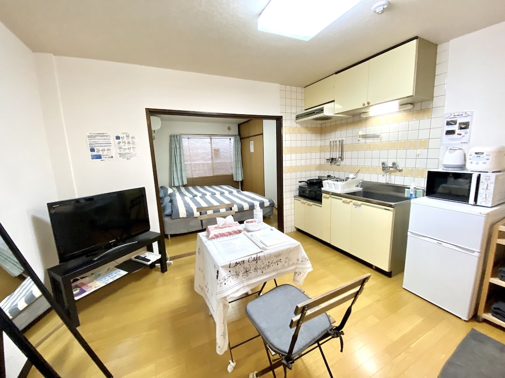 アパートメント (305) リビング エリア1 | NOMAD松戸宿 テイクファイブ