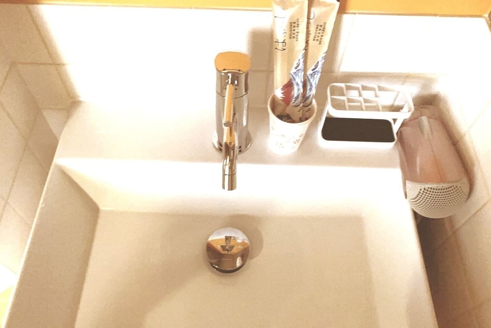 ツインルーム - 城東 #LW3 禁煙 バスルームのシンク1 | 美都 津山庵 LWx