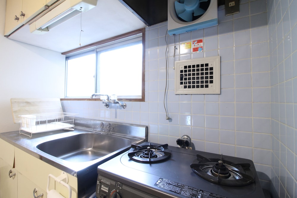 コンドミニアム 1 ベッドルーム (701) 専用キッチン3 | 第 3 ひまわりビル 701