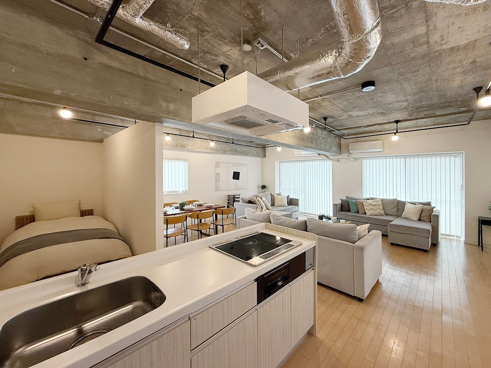 コンフォート コンドミニアム 1 ベッドルーム (5F) 客室5 | エムズレア本川町