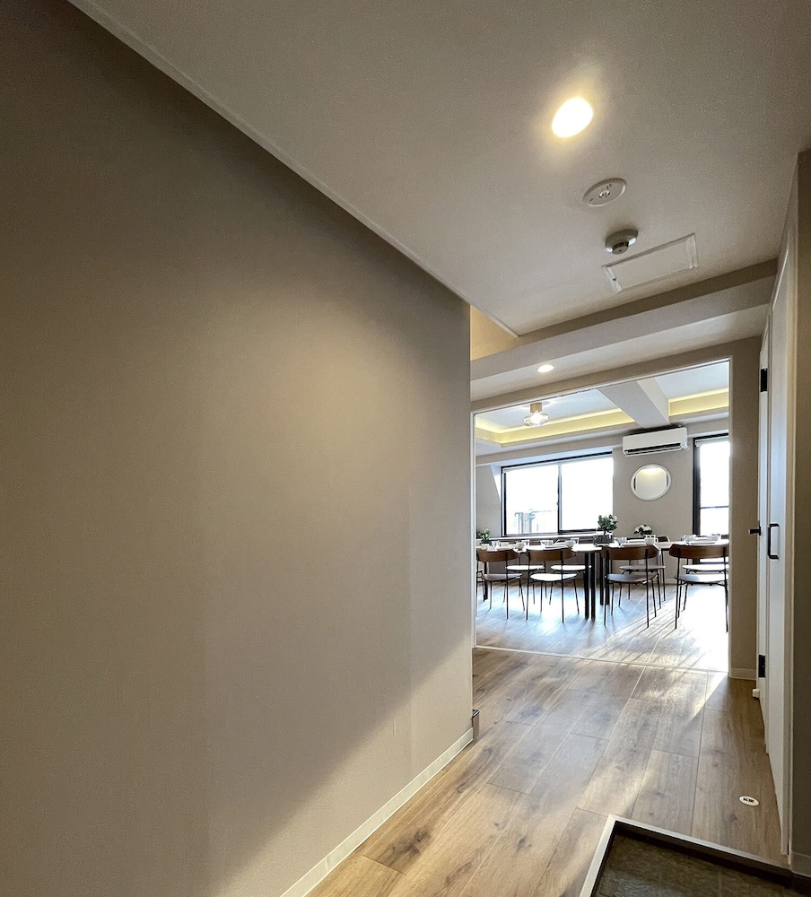 エクスクルーシブ コンドミニアム 4 ベッドルーム (7F) 客室5 | エムズレア本川町