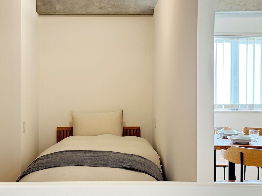 コンフォート コンドミニアム 1 ベッドルーム (5F) 客室9 | エムズレア本川町