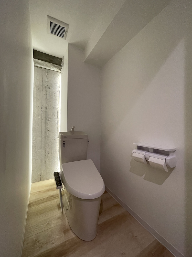 コンドミニアム 2 ベッドルーム (3F) バスルーム2 | エムズレア本川町