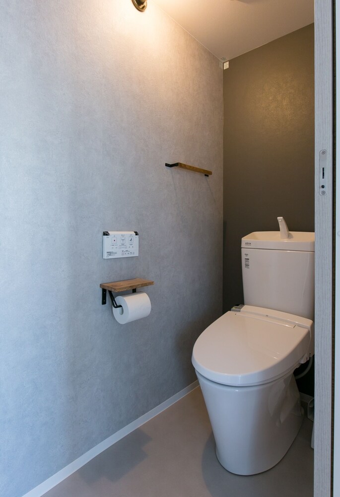 デザイン スタジオスイート (301) バスルーム5 | ORIGAMINN