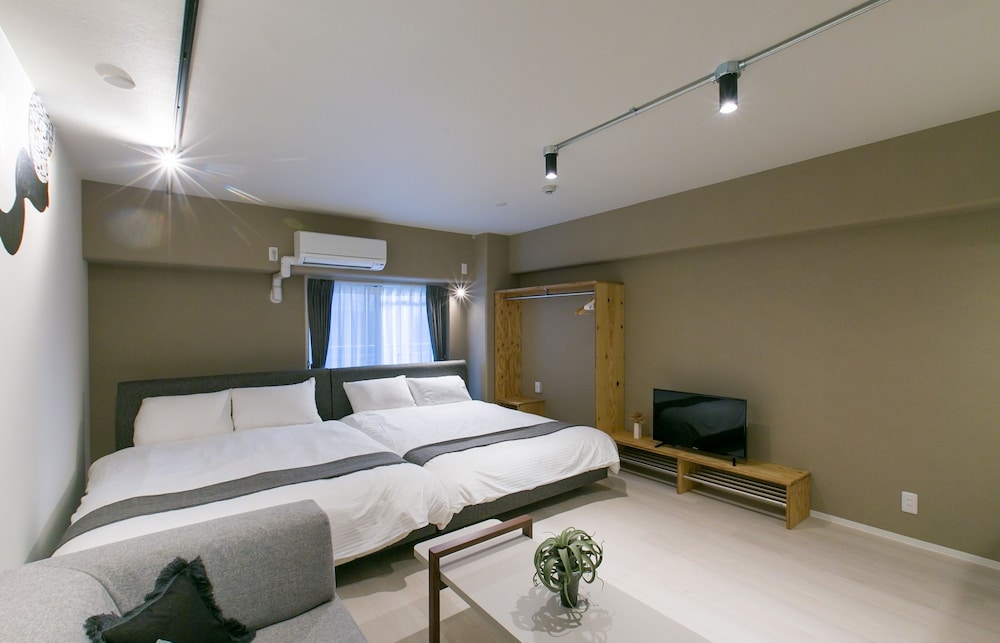 デザイン スタジオスイート (302) | ORIGAMINN