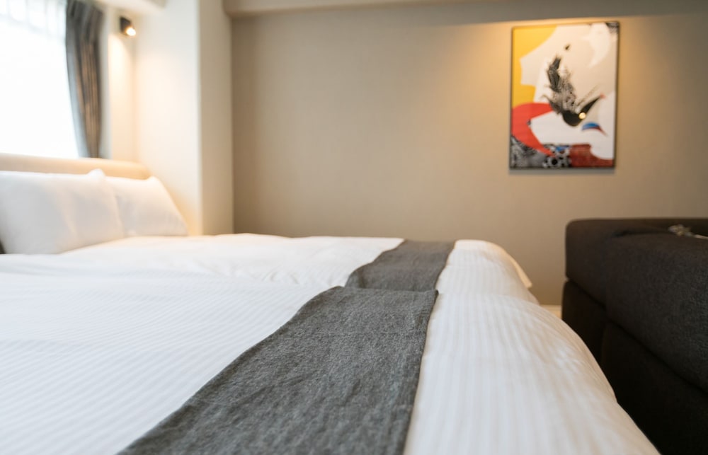 デラックス スタジオスイート 簡易キッチン (401) 客室4 | ORIGAMINN