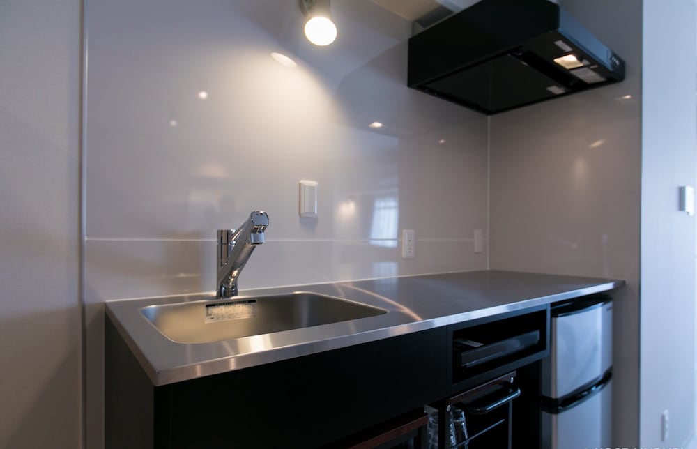 デザイン スタジオスイート (301) 専用簡易キッチン2 | ORIGAMINN