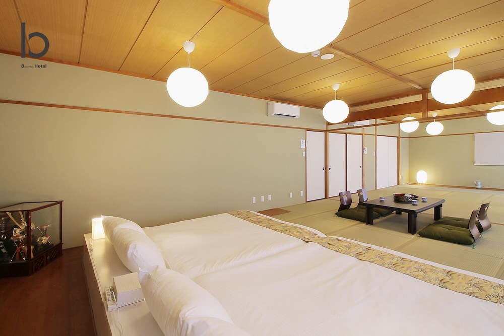 コンドミニアム 2 ベッドルーム (301) 客室10 | Hanagin Building