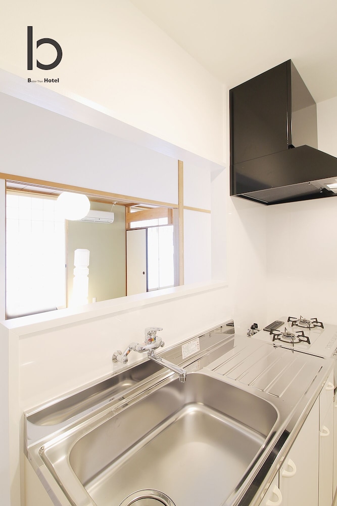 コンドミニアム 3 ベッドルーム (401) 専用キッチン3 | Hanagin Building