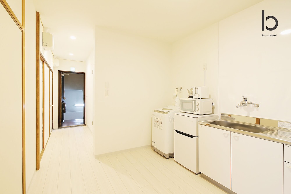 コンドミニアム 2 ベッドルーム (301) 専用キッチン4 | Hanagin Building