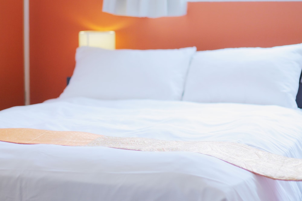 コンドミニアム 3 ベッドルーム (401) 客室2 | 石木ビル