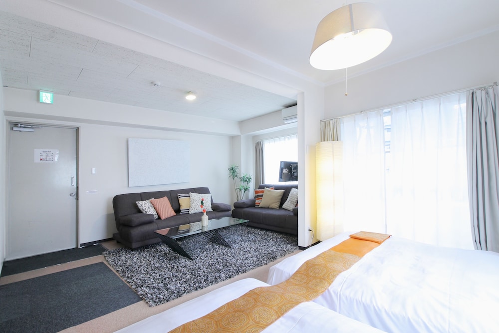 コンドミニアム 3 ベッドルーム (401) 内装の詳細0 | 石木ビル