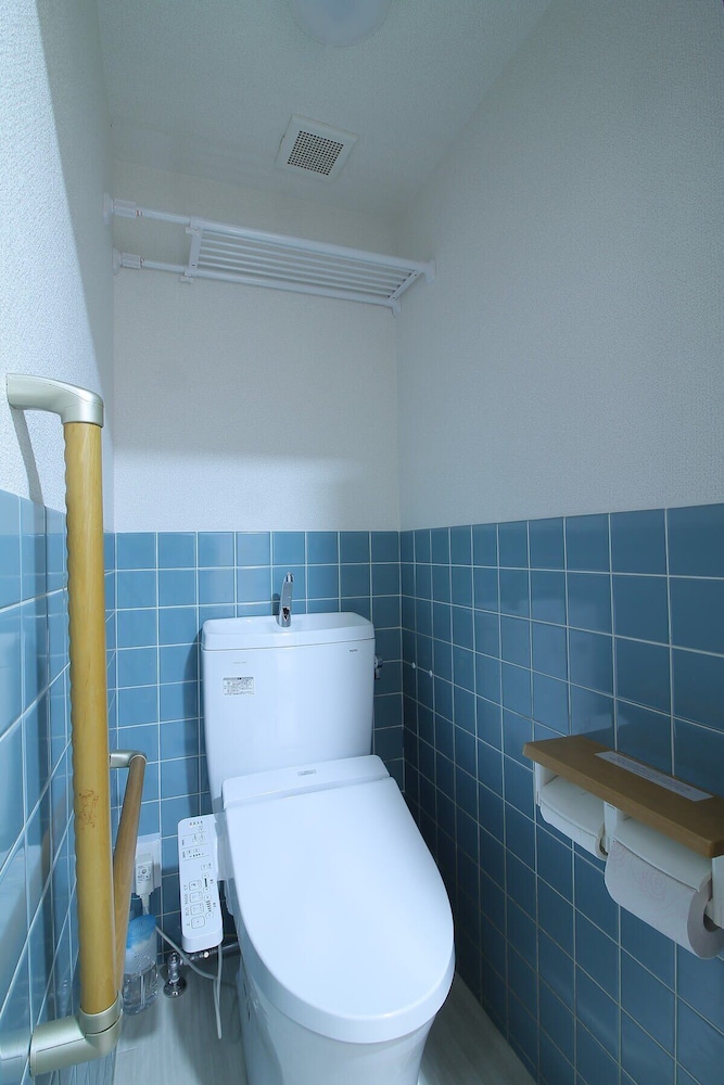 コンドミニアム 3 ベッドルーム (601) バスルーム1 | 三田尾ビル