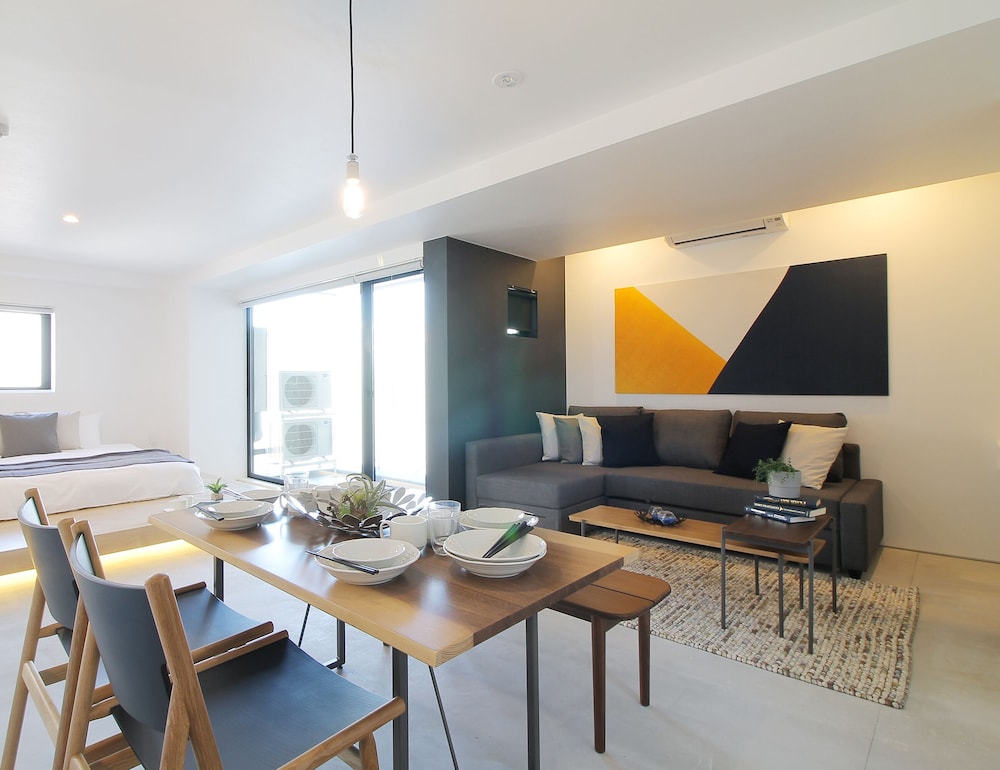 エクスクルーシブ スタジオ (802) | b hotel 広島平和大通り