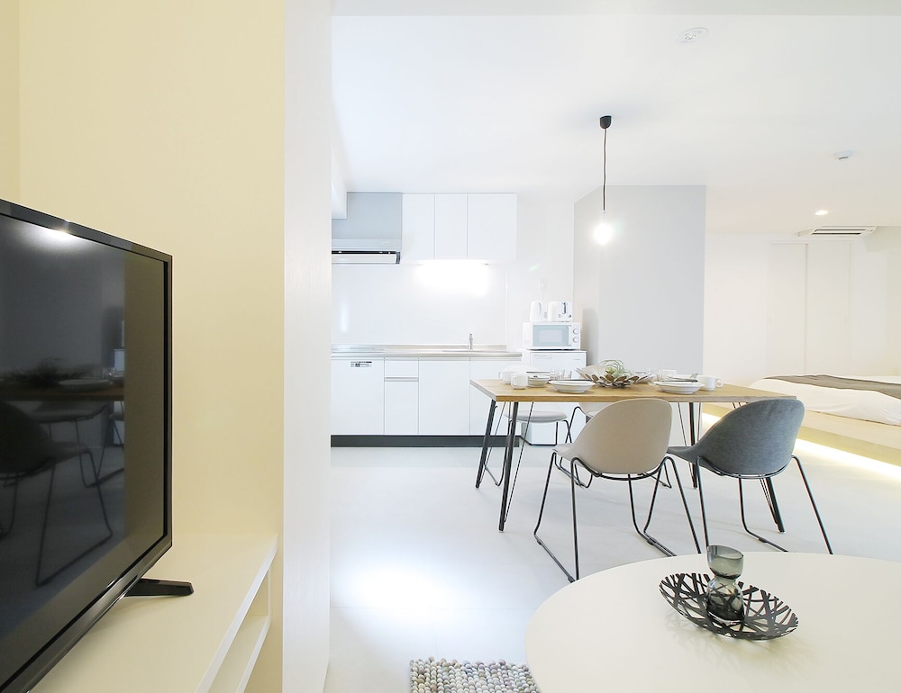 コンフォート スタジオ (402) テレビ0 | b hotel 広島平和大通り