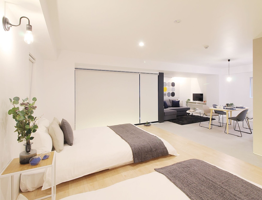 プレミアム スタジオ (202) 客室3 | b hotel 広島平和大通り