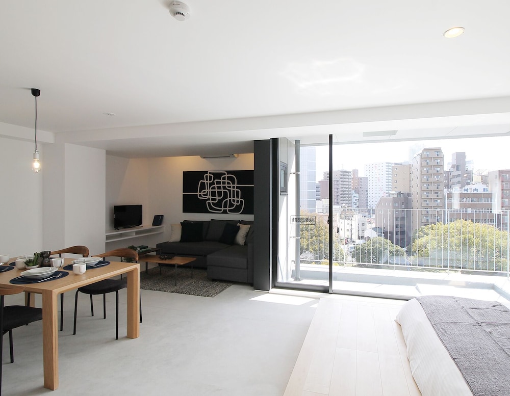 エクスクルーシブ スタジオ シティビュー (701) リビング エリア4 | b hotel 広島平和大通り