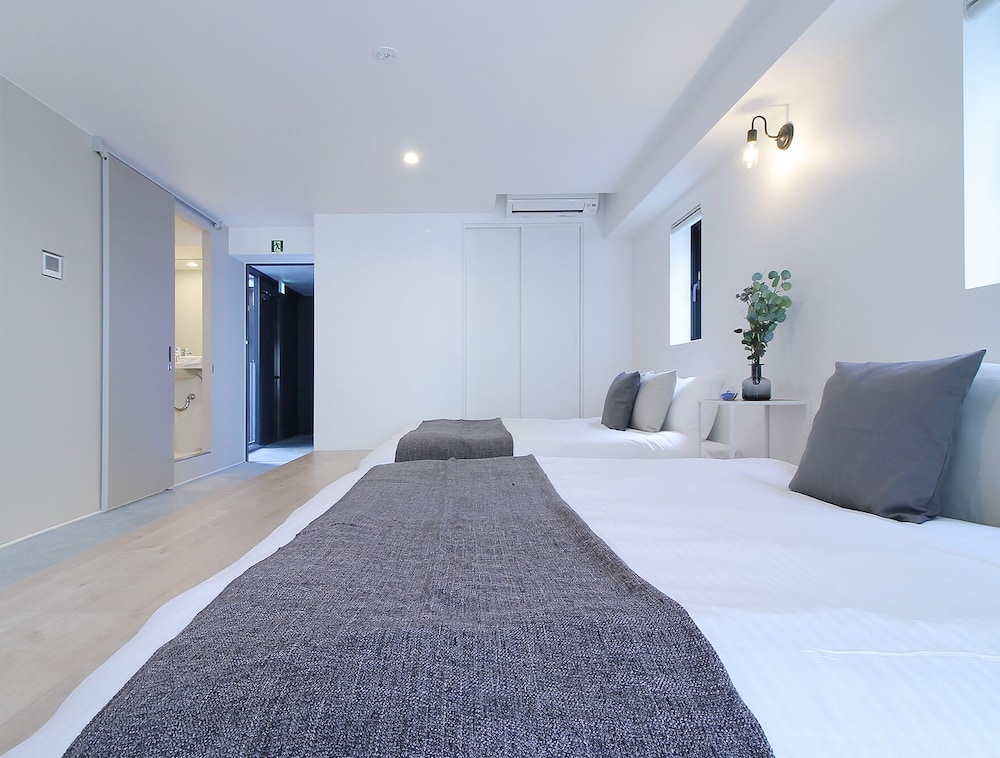 ファミリー スタジオ (502) 客室7 | b hotel 広島平和大通り