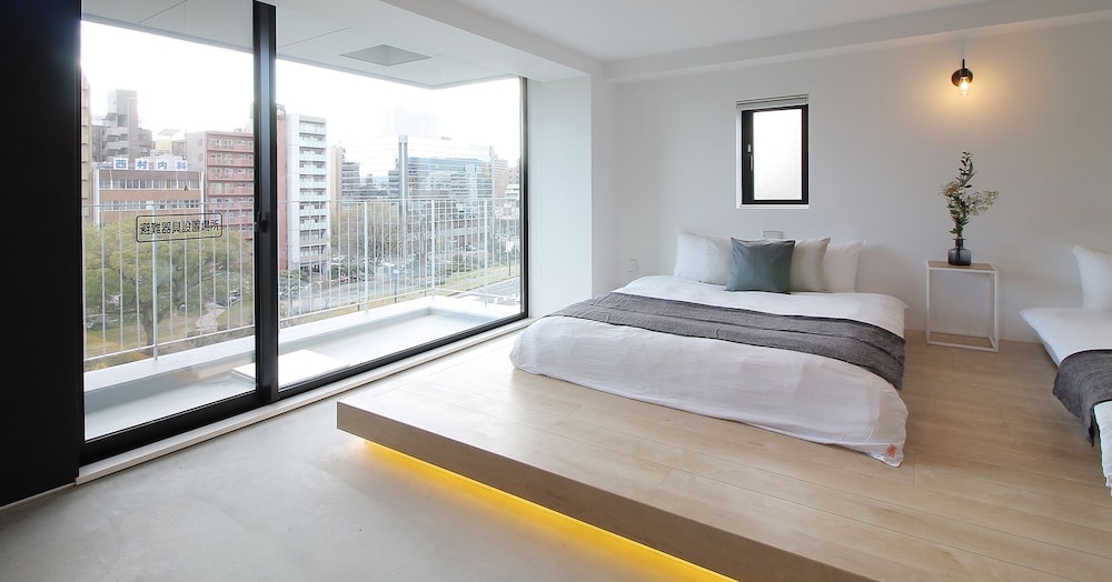 デザイン スタジオ シティビュー (601) 客室4 | b hotel 広島平和大通り