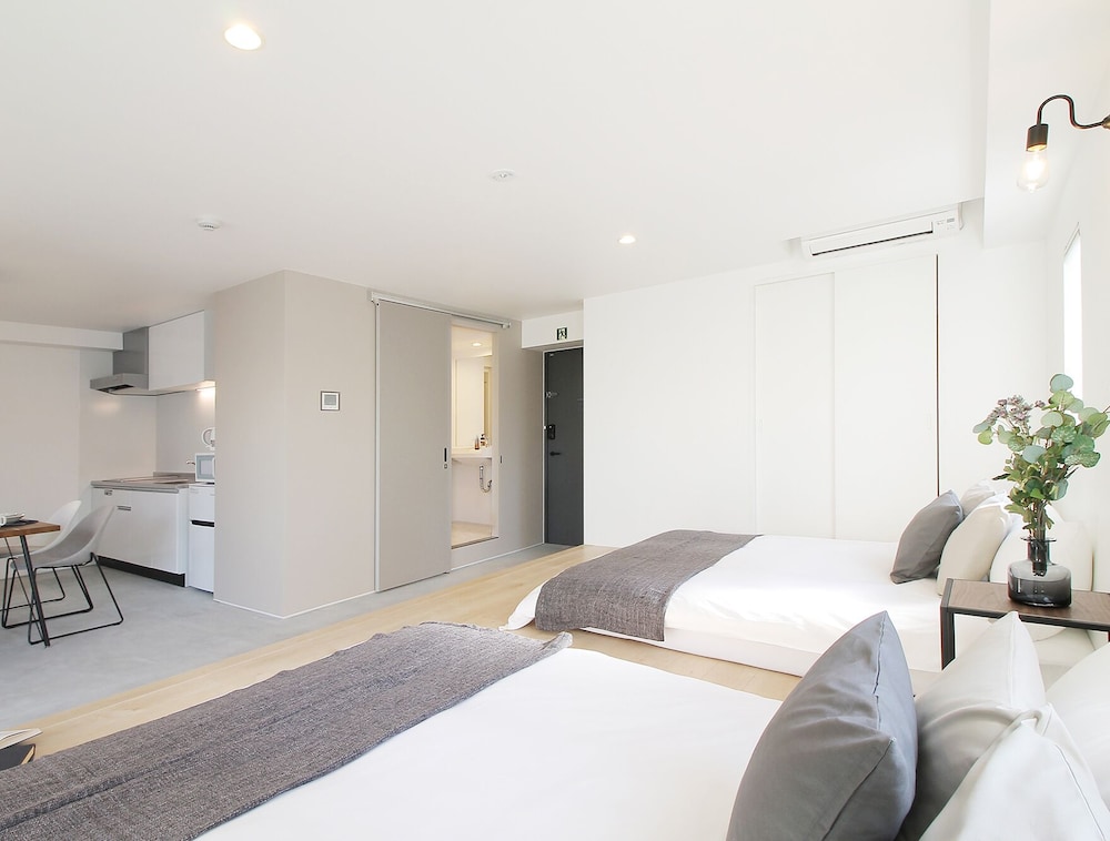 プレミアム スタジオ (602) 客室4 | b hotel 広島平和大通り