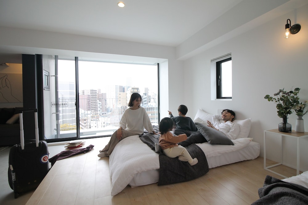 デラックス スタジオ (902) 客室7 | b hotel 広島平和大通り