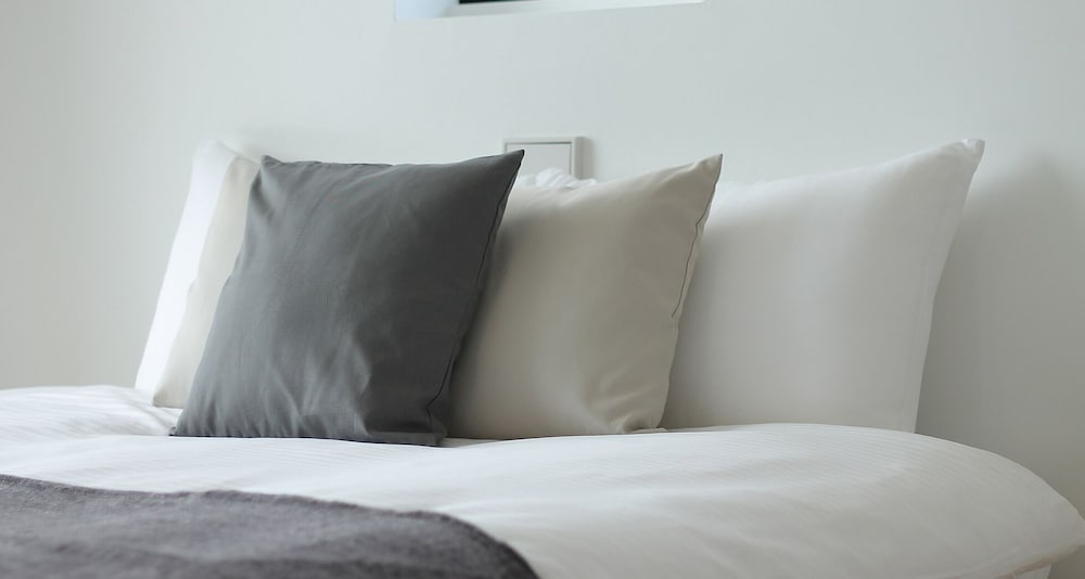 エクスクルーシブ スタジオ シティビュー (1001) 客室2 | b hotel 広島平和大通り