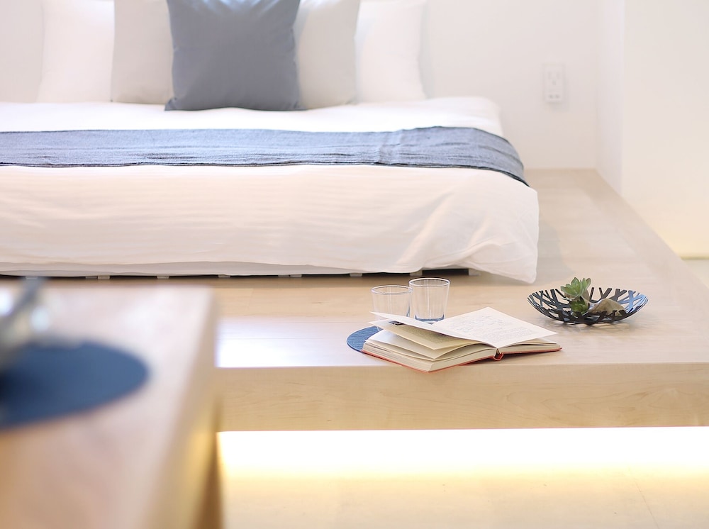 デラックス スタジオ (902) 客室4 | b hotel 広島平和大通り