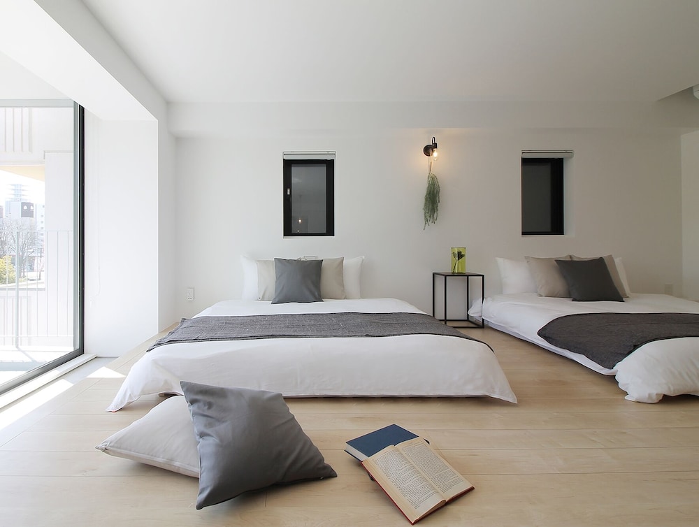 エリート スタジオ (302) 客室2 | b hotel 広島平和大通り