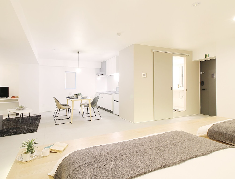 プレミアム スタジオ (202) 客室8 | b hotel 広島平和大通り