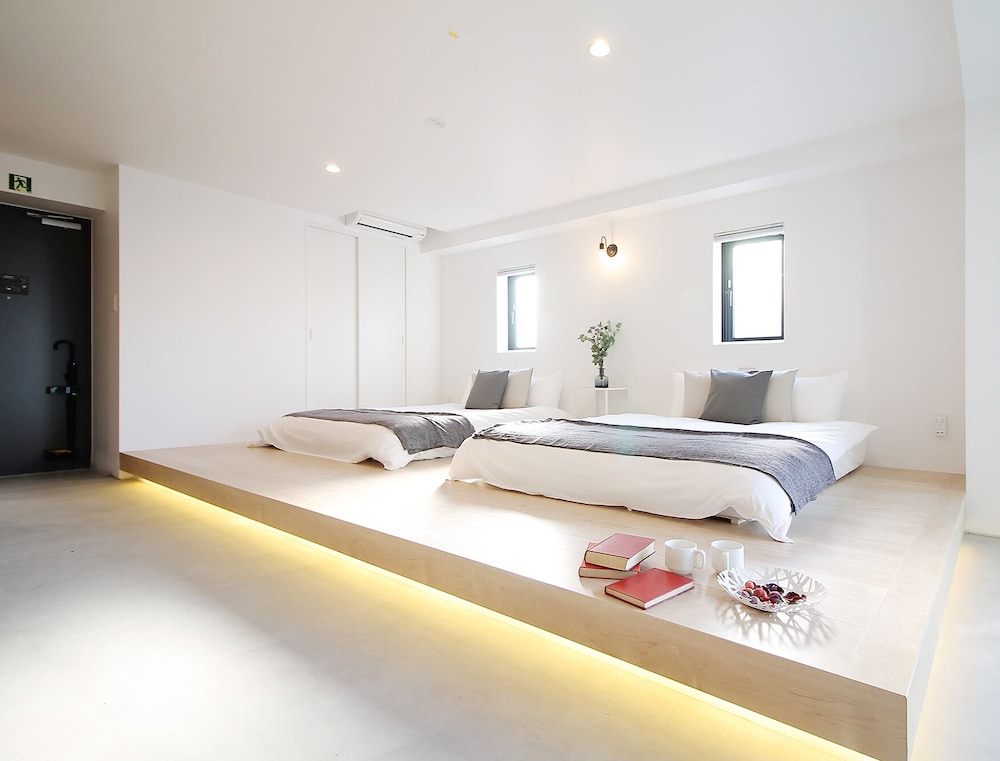 デザイン スタジオ (702) 客室0 | b hotel 広島平和大通り