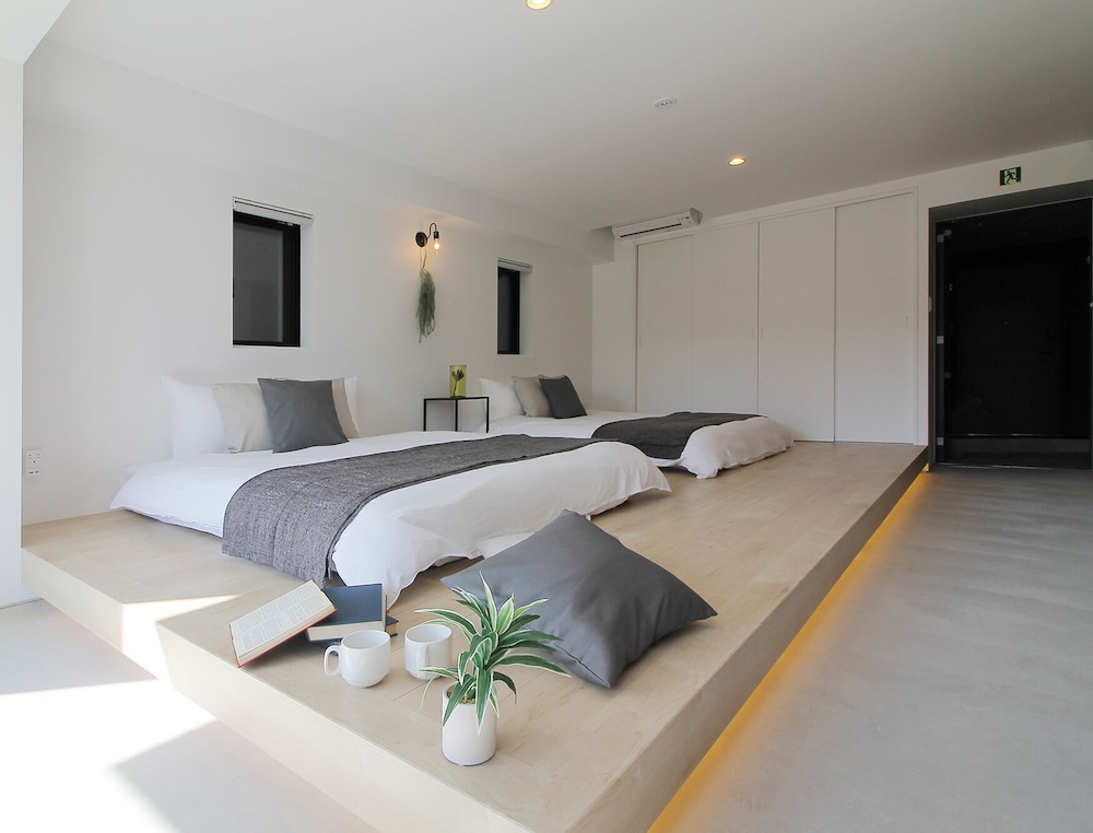 エリート スタジオ (302) 客室5 | b hotel 広島平和大通り