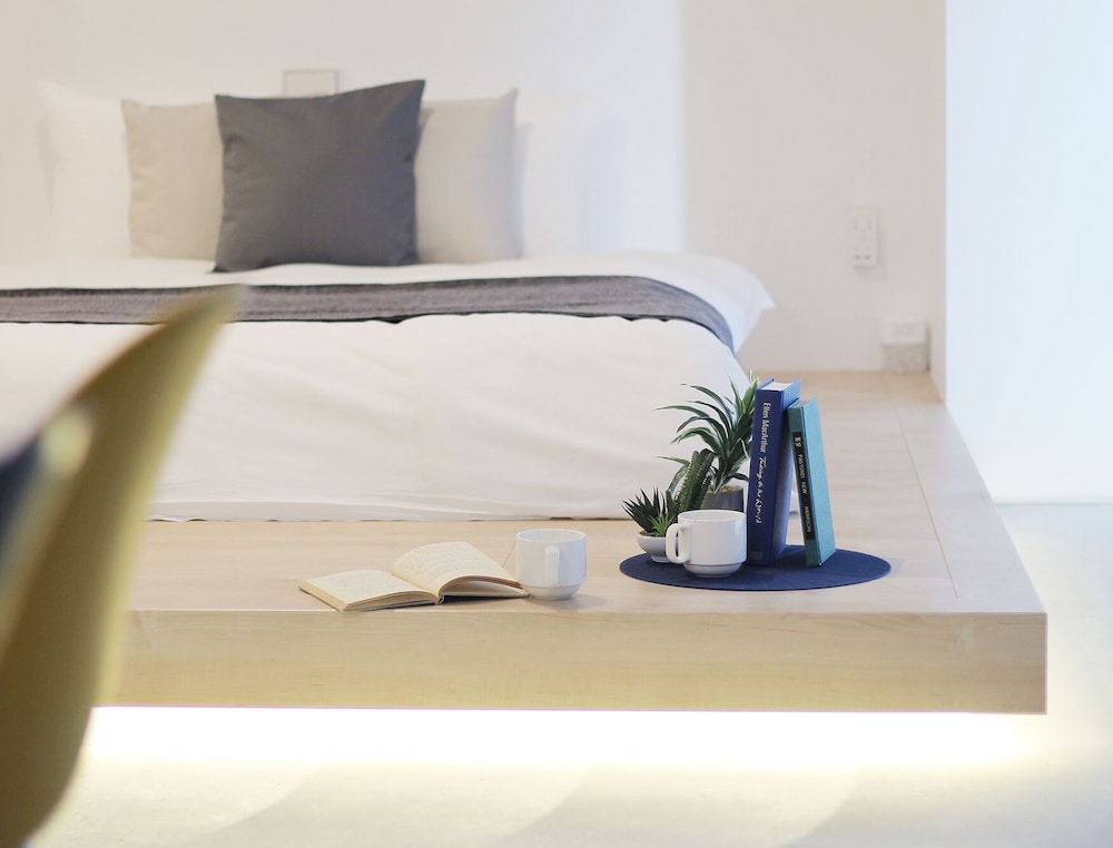 エリート スタジオ (302) 客室4 | b hotel 広島平和大通り