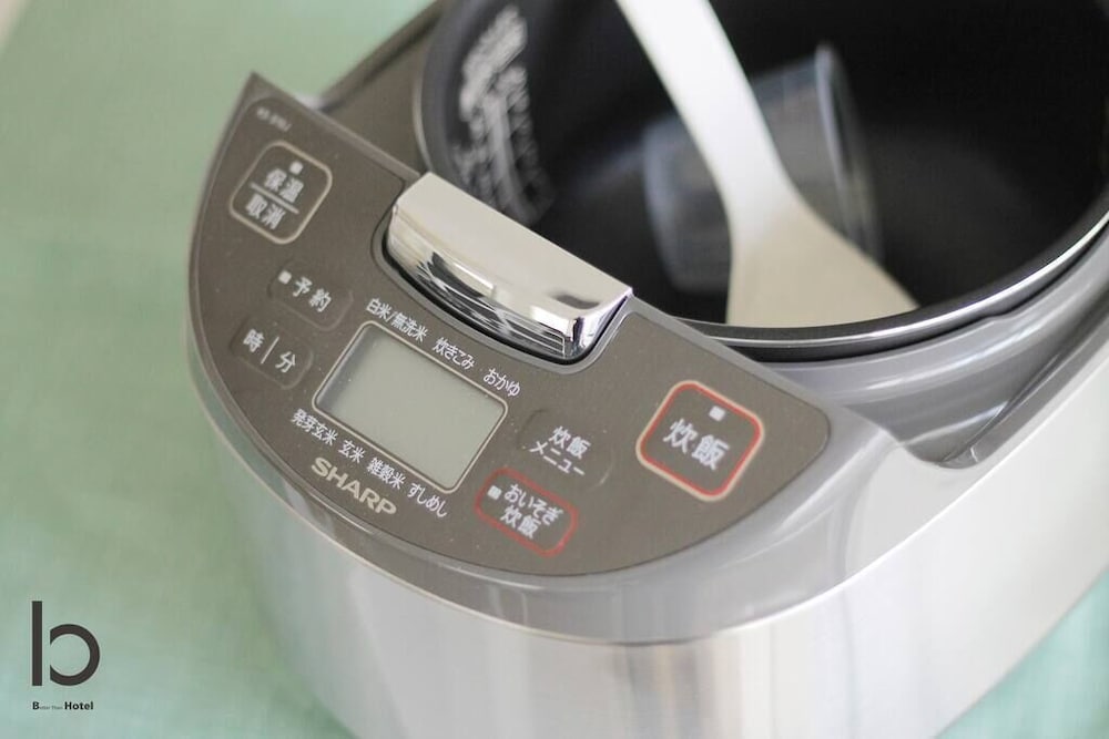 デラックス スタジオ (902) 専用キッチン5 | b hotel 広島平和大通り